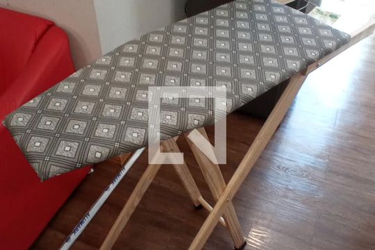 Sala de apartamento para alugar com 1 quarto, 55m² em Centro, Santo André