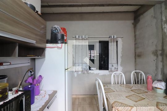 Sala/Cozinha  de casa à venda com 3 quartos, 50m² em Jardim Cipreste, São Bernardo do Campo