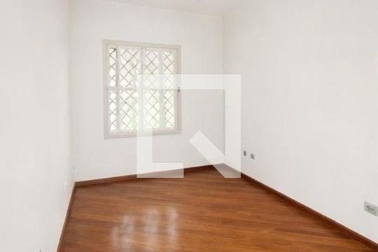 Quarto de casa à venda com 3 quartos, 325m² em Vila da Saúde, São Paulo