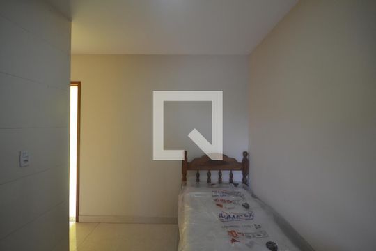 Apartamento para alugar com 1 quarto, 35m² em Areia Branca, Belford Roxo