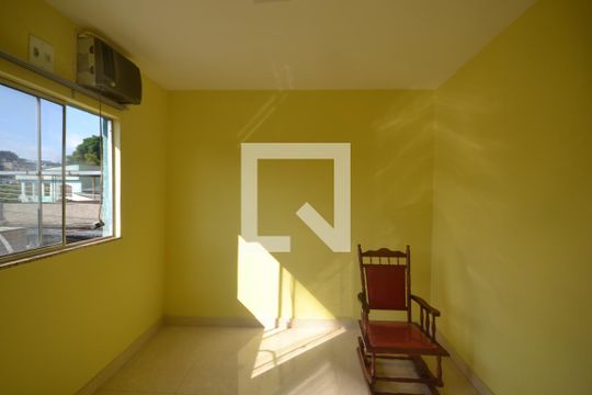 Apartamento para alugar com 1 quarto, 35m² em Areia Branca, Belford Roxo