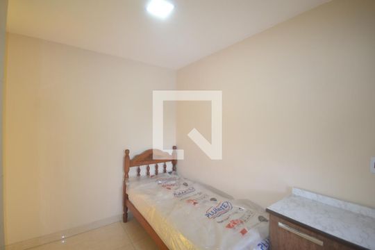 Apartamento para alugar com 1 quarto, 35m² em Areia Branca, Belford Roxo