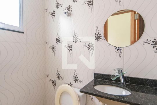 Lavabo de casa de condomínio à venda com 3 quartos, 120m² em Vila Helena, Santo André