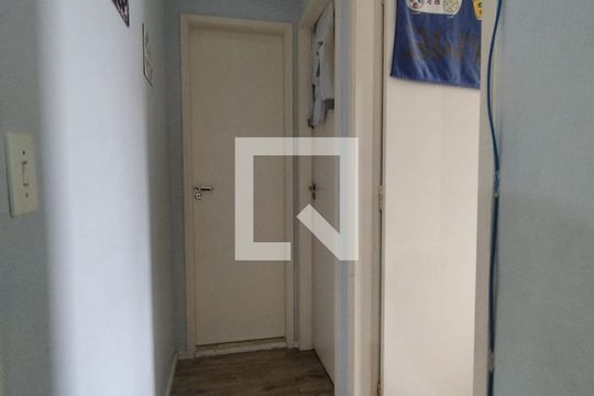 Corredor de apartamento à venda com 2 quartos, 50m² em Parque Erasmo Assunção, Santo André