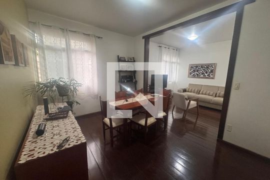 Apartamento para alugar com 4 quartos, 160m² em Serra, Belo Horizonte