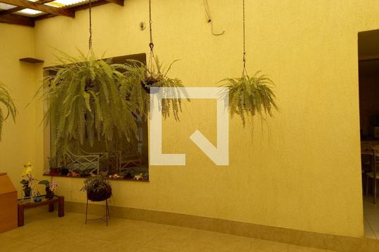 Casa à venda com 3 quartos, 180m² em Jardim Franca, São Paulo