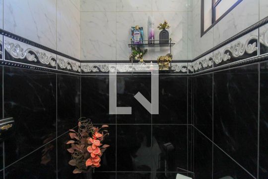 Lavabo de casa para alugar com 4 quartos, 355m² em Vila Alpina, São Paulo