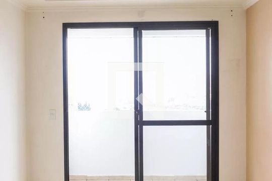 Sala de apartamento para alugar com 2 quartos, 60m² em Vila Bertioga, São Paulo
