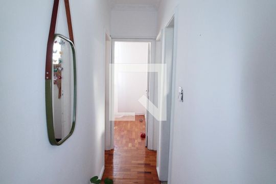 Sala - Corredor de apartamento para alugar com 3 quartos, 150m² em Olaria, Rio de Janeiro