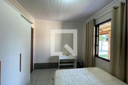Casa à venda com 3 quartos, 300m² em Vicentina, São Leopoldo
