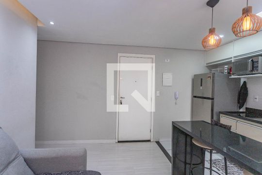 Sala  de apartamento à venda com 2 quartos, 44m² em Campanário, Diadema