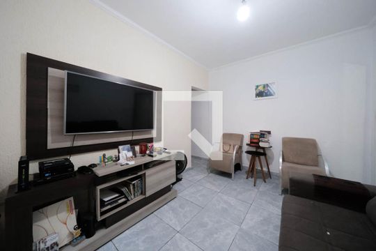 Casa para alugar com 3 quartos, 125m² em Parque Paineiras, São Paulo