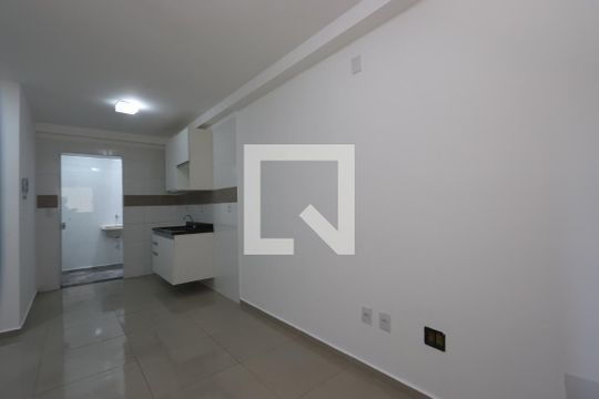 Apartamento à venda com 2 quartos, 40m² em Chácara Mafalda, São Paulo