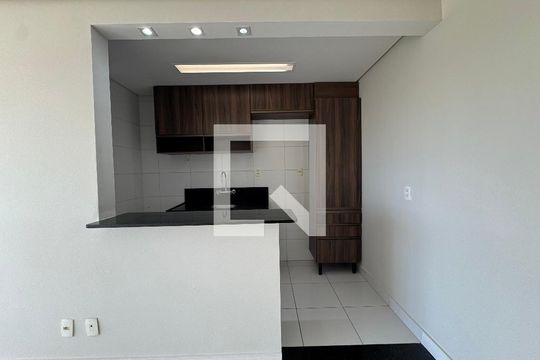 Cozinha de apartamento à venda com 2 quartos, 54m² em Quitaúna, Osasco