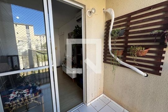 Apartamento à venda com 2 quartos, 46m² em Duque de Caxias, São Leopoldo