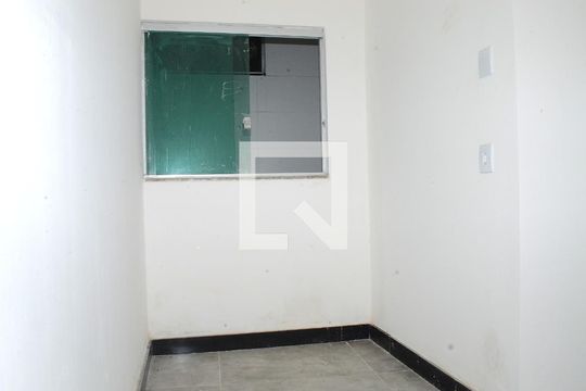 Quarto 2 de casa à venda com 2 quartos, 180m² em Dom Silverio, Belo Horizonte