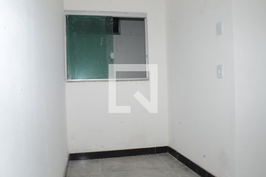 Quarto 2 de casa à venda com 2 quartos, 180m² em Dom Silverio, Belo Horizonte