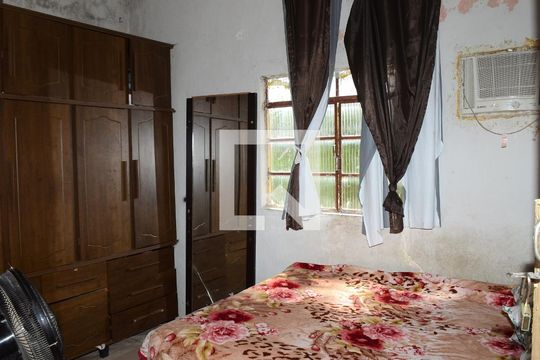 Quarto 2 de casa à venda com 2 quartos, 180m² em Dom Silverio, Belo Horizonte