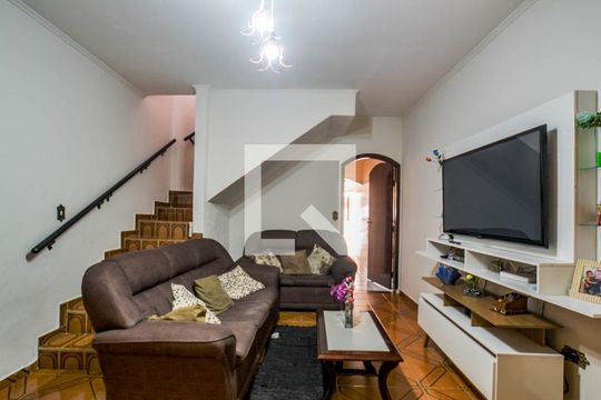 Casa à venda com 3 quartos, 212m² em Condomínio Maracanã, Santo André