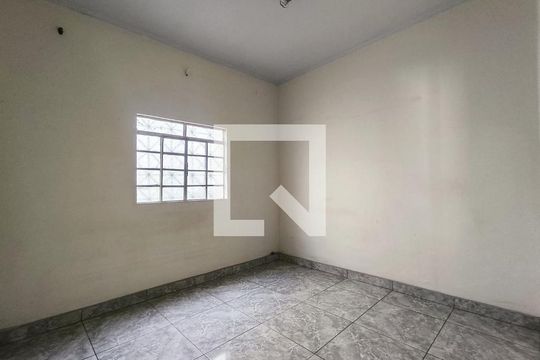 Casa à venda com 3 quartos, 420m² em São Geraldo, Belo Horizonte