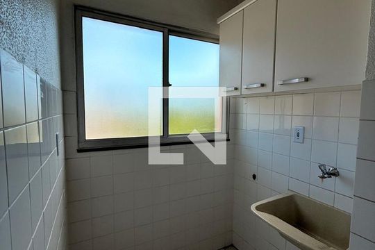 Apartamento para alugar com 2 quartos, 48m² em Cosmos, Rio de Janeiro