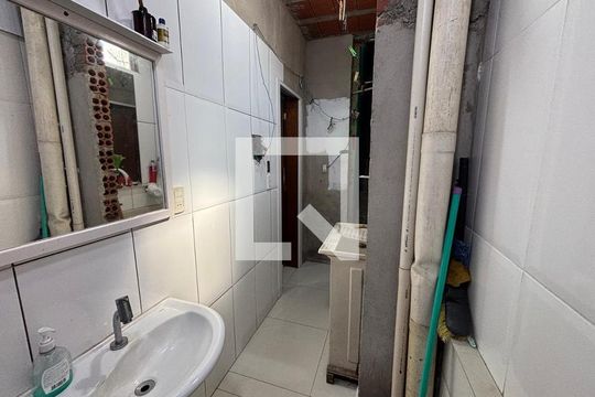Casa para alugar com 1 quarto, 52m² em Santo Afonso, Novo Hamburgo
