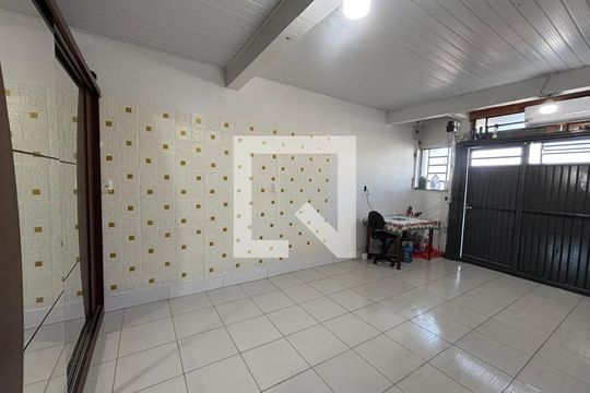 Casa para alugar com 1 quarto, 52m² em Santo Afonso, Novo Hamburgo