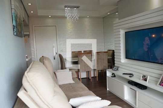 Sala de apartamento à venda com 2 quartos, 64m² em Vila Leonor, Guarulhos