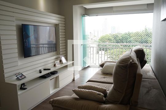 Sala de apartamento à venda com 2 quartos, 64m² em Vila Leonor, Guarulhos