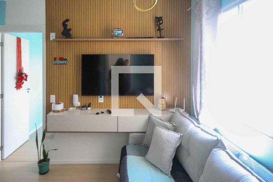 Apartamento para alugar com 2 quartos, 26m² em Vila Ema, São Paulo