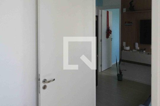 Quarto de apartamento para alugar com 2 quartos, 26m² em Vila Ema, São Paulo