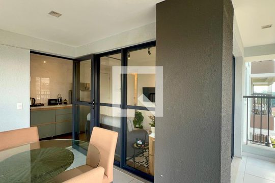 Kitnet/Studio para alugar com 1 quarto, 42m² em Pinheiros, São Paulo