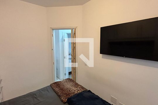 Quarto de apartamento à venda com 2 quartos, 50m² em Parque das Nações, Santo André