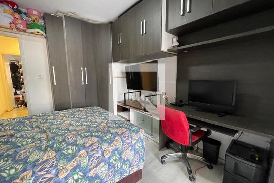 Quarto 1 de casa à venda com 3 quartos, 93m² em Jardim Rizzo, São Paulo