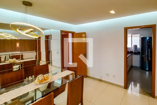 Apartamento à venda com 3 quartos, 145m² em Planalto, Belo Horizonte