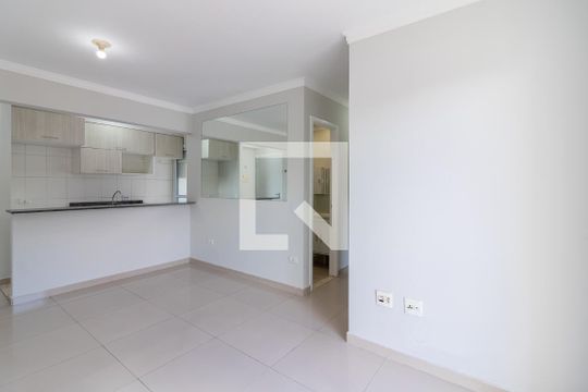 Sala de Estar de apartamento à venda com 3 quartos, 60m² em Vila Nova Cachoeirinha, São Paulo