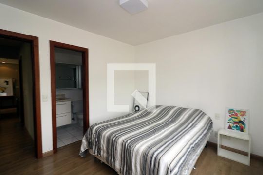 Quarto Suíte de apartamento à venda com 2 quartos, 79m² em Partenon, Porto Alegre
