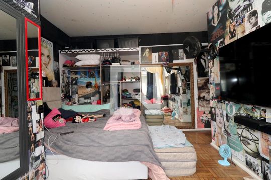 Quarto de apartamento à venda com 1 quarto, 42m² em Farroupilha, Porto Alegre