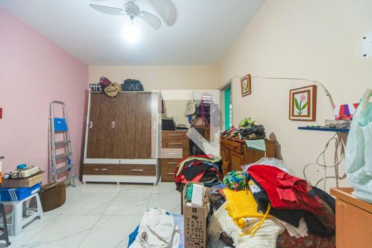 Quarto 1 de casa à venda com 3 quartos, 120m² em Vila Scarpelli, Santo André