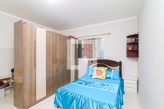 Quarto 2 de casa para alugar com 2 quartos, 136m² em Itaquera, São Paulo