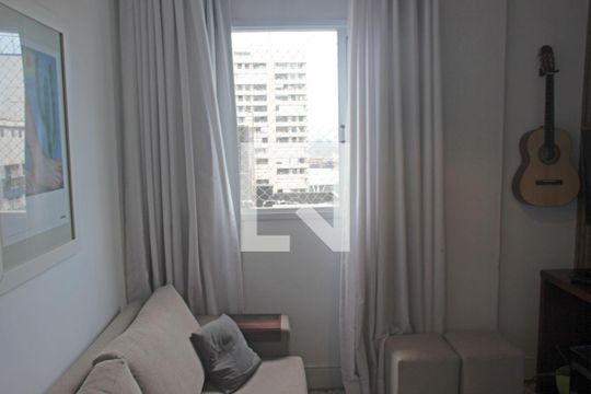 Sala de apartamento para alugar com 1 quarto, 44m² em Ponta da Praia, Santos