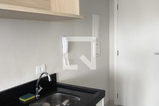Apartamento para alugar com 1 quarto, 42m² em Água Verde, Curitiba