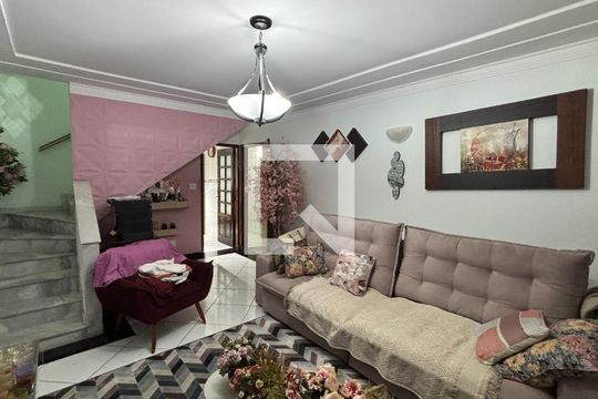 Sala de casa à venda com 3 quartos, 175m² em Vila Helena, Santo André