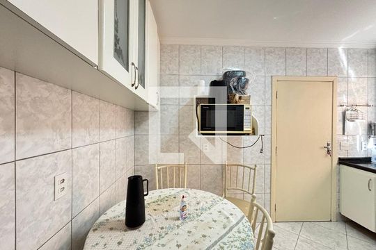 Cozinha de casa à venda com 3 quartos, 180m² em Vila Olímpia, São Paulo