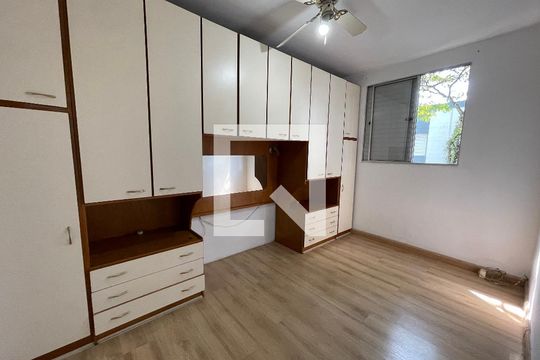 Quarto 1 de apartamento à venda com 2 quartos, 58m² em Vila São Silvestre (Zona Oeste), São Paulo