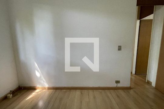 Quarto 1 de apartamento à venda com 2 quartos, 58m² em Vila São Silvestre (Zona Oeste), São Paulo