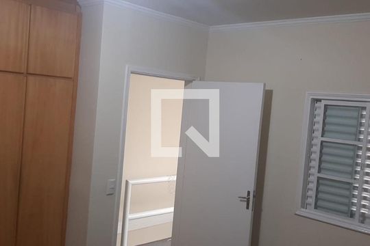 Quarto de casa à venda com 4 quartos, 240m² em Nova Petrópolis, São Bernardo do Campo