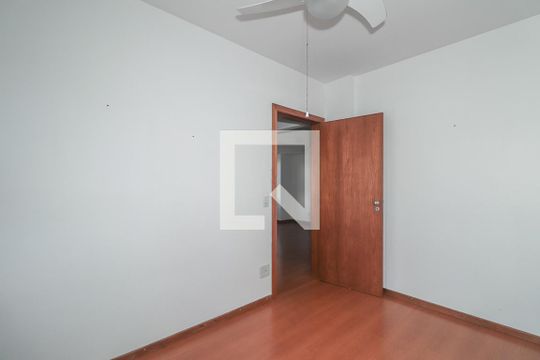 Quarto 2 de apartamento à venda com 2 quartos, 66m² em Passo D’areia, Porto Alegre