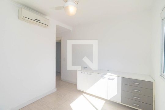 Quarto 2 de apartamento para alugar com 3 quartos, 82m² em São Geraldo, Porto Alegre