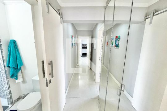 Corredor de apartamento à venda com 2 quartos, 74m² em Santana, São Paulo